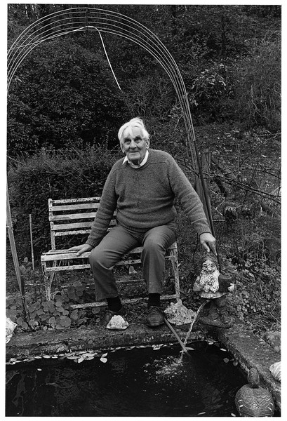 Arthur Prouse & his rude gnome, Coombe, Scorriton 1989.jpg