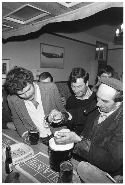 Christening an Easter chick, The Buller's Arms, Chagford 1978.jpg