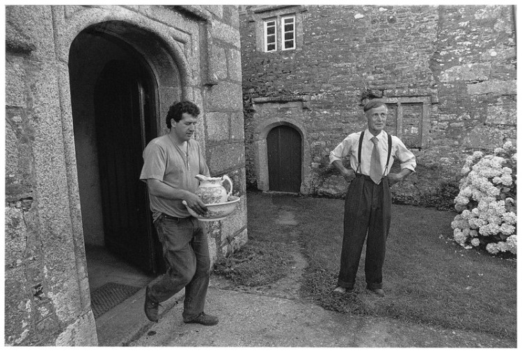 Removal man with jug and bowl.jpg