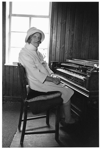 Violet Dawe, Peatcott Centenary Service 1977.jpg