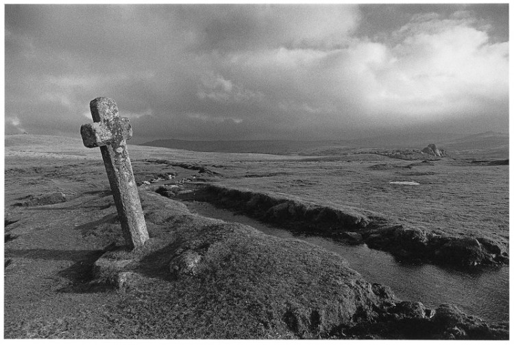 Windy Post, Whitchurch Common 1991.jpg